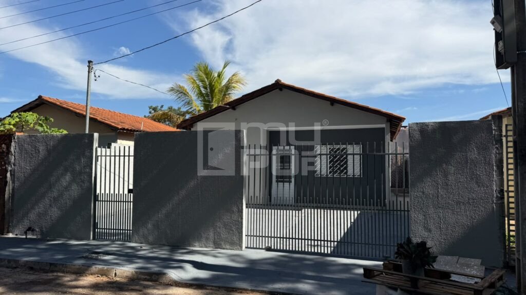 Início 136 Casa Pronta no Cristo Rei | 71m² construídos | terreno 10×20 | pronta para financiar - foto 1