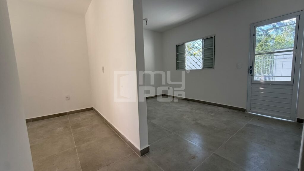 Início 141 Casa Pronta no Cristo Rei | 71m² construídos | terreno 10×20 | pronta para financiar - foto 6